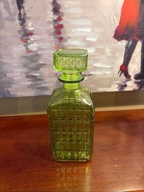 VINTAGE OLD BOTTLE